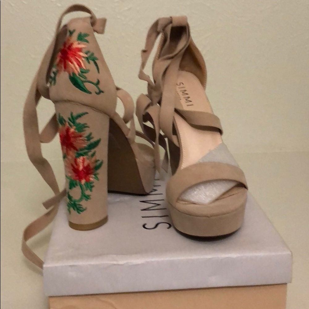 Simmi Block Heel sandals